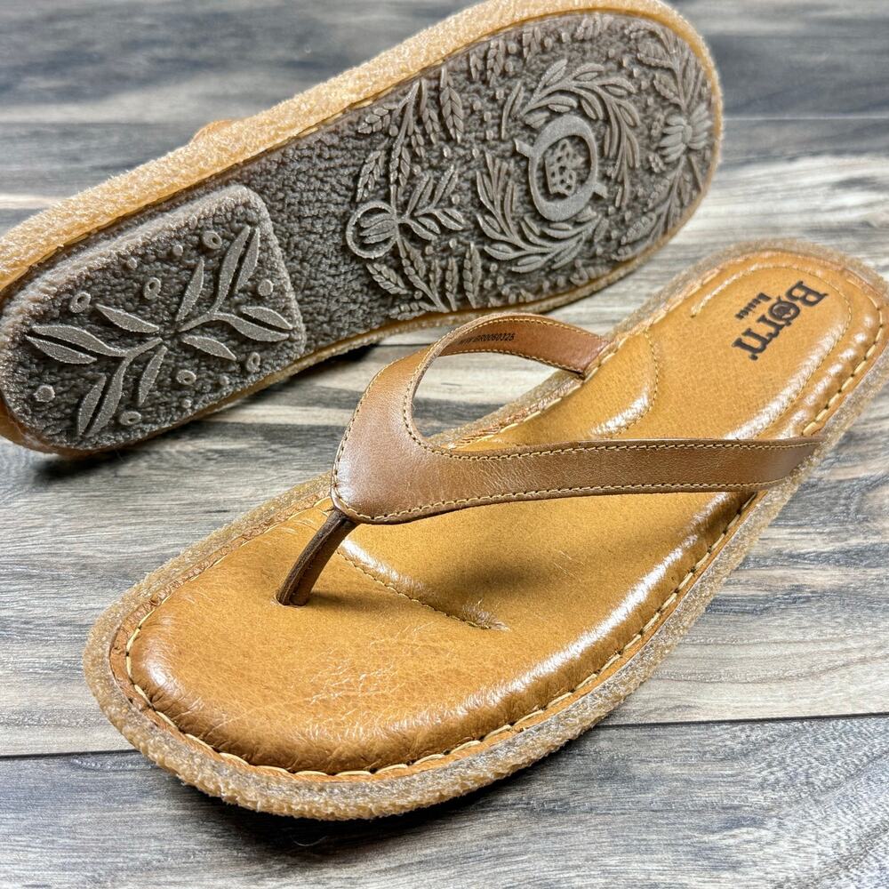 NIB Born Basic Maite 10M Tan Leather Flip Flops Comfort Flat Thong Sandals - Picture 4 of 10
